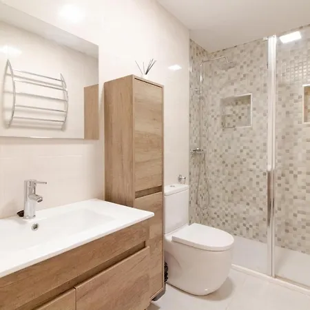 Global Properties, Practico En Puerto Apartment