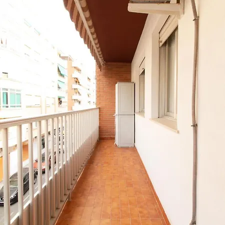 Global Properties, Practico En Puerto *